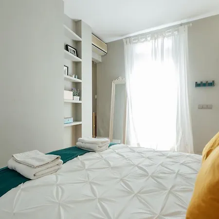 Alohamundi Duplex Alameda Seville